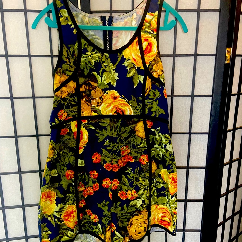 Floral sleeveless short suit/romper